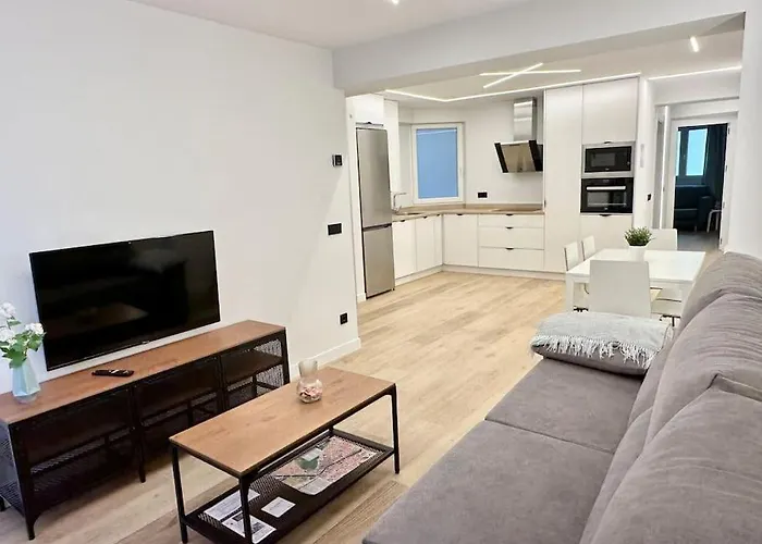 Junto A La Catedral Vut 09-0443 Burgo